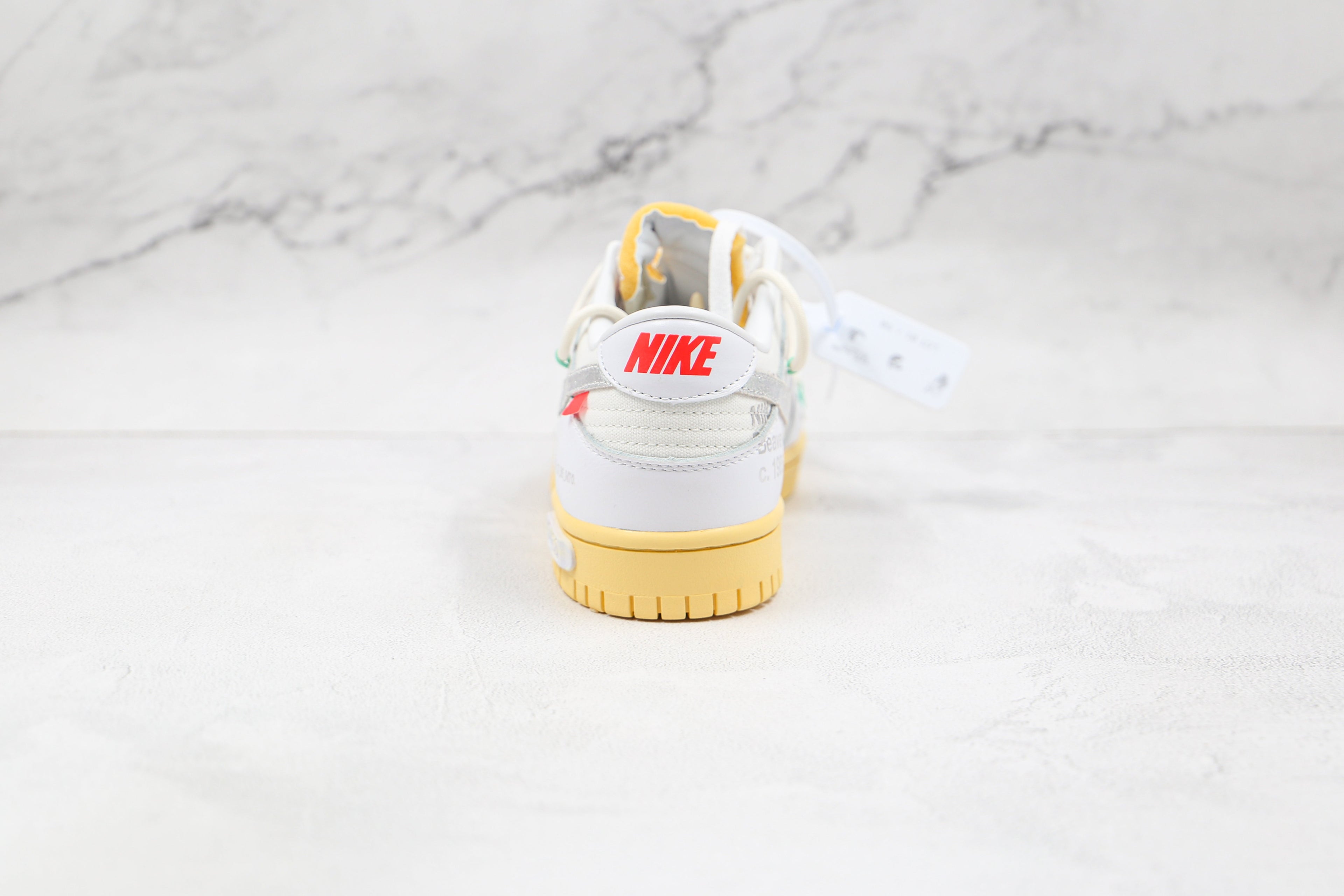 Nike Dunk Low Off White Lot 01:50