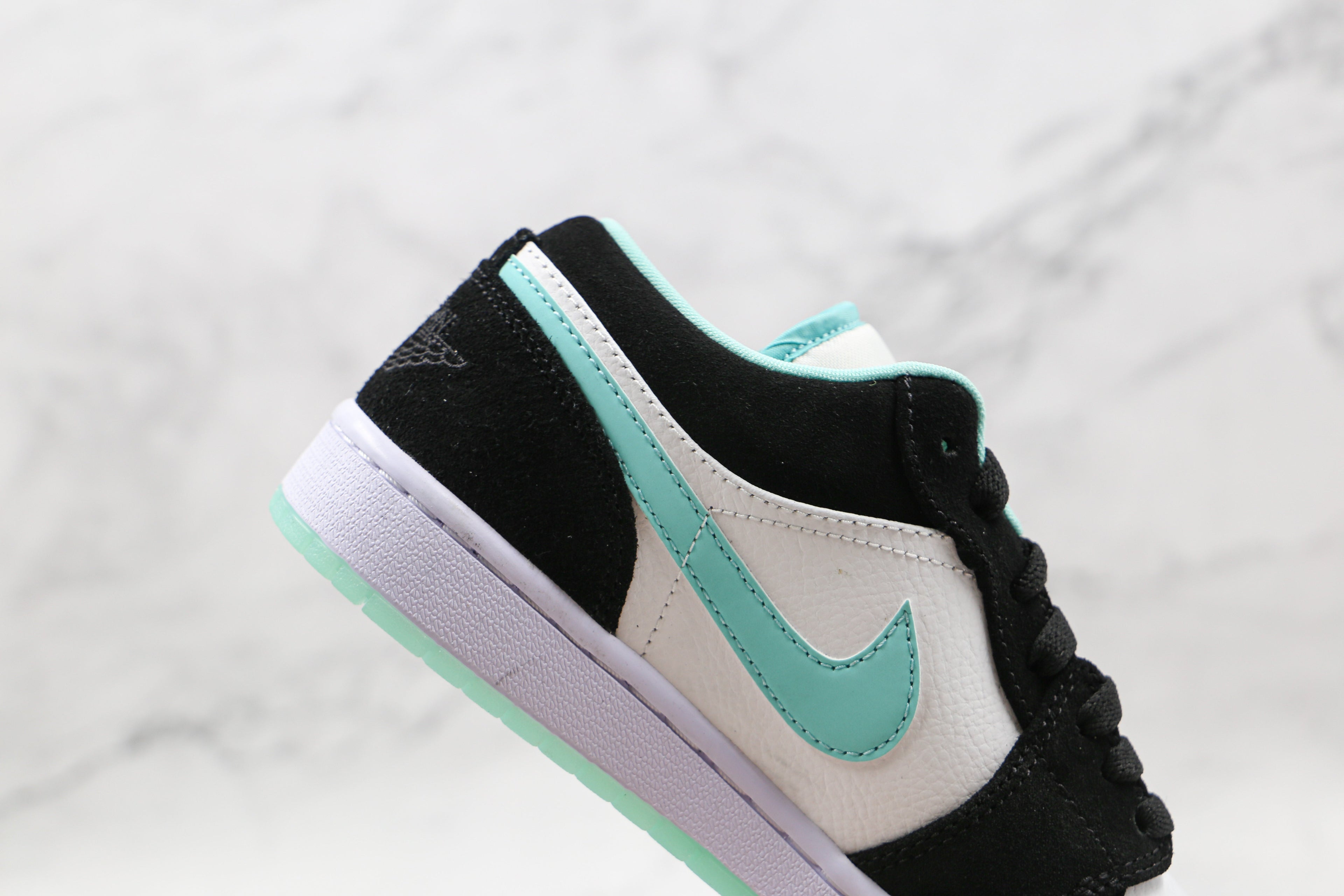 Jordan 1 Low Island Green