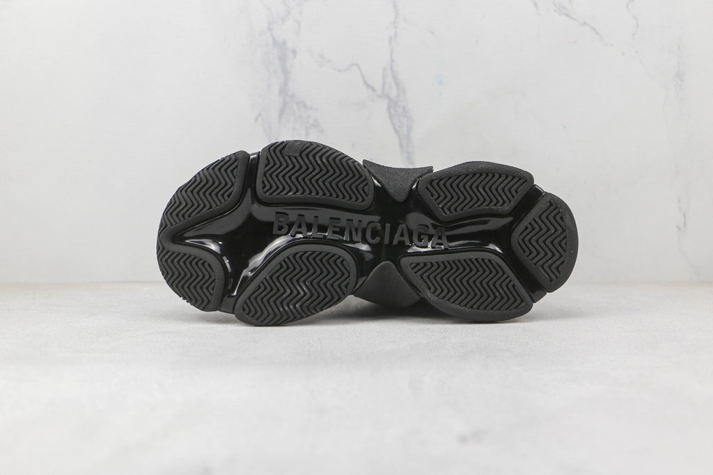 Balenciaga Triple S Black