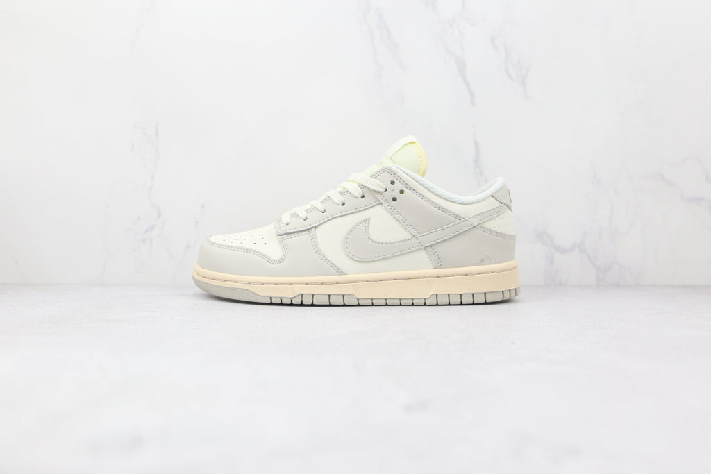 Nike Dunk Low Light Bone